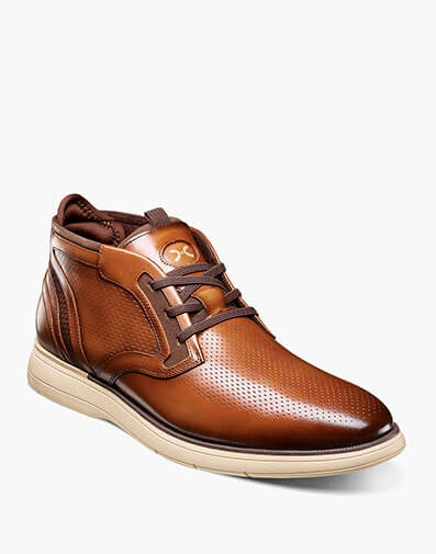 Eastmont Plain Toe Elastic Lace Chukka Boot - 221