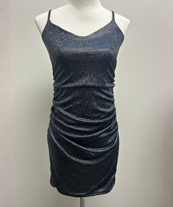 White Birch Shimmer Ruched Dress – Black Print